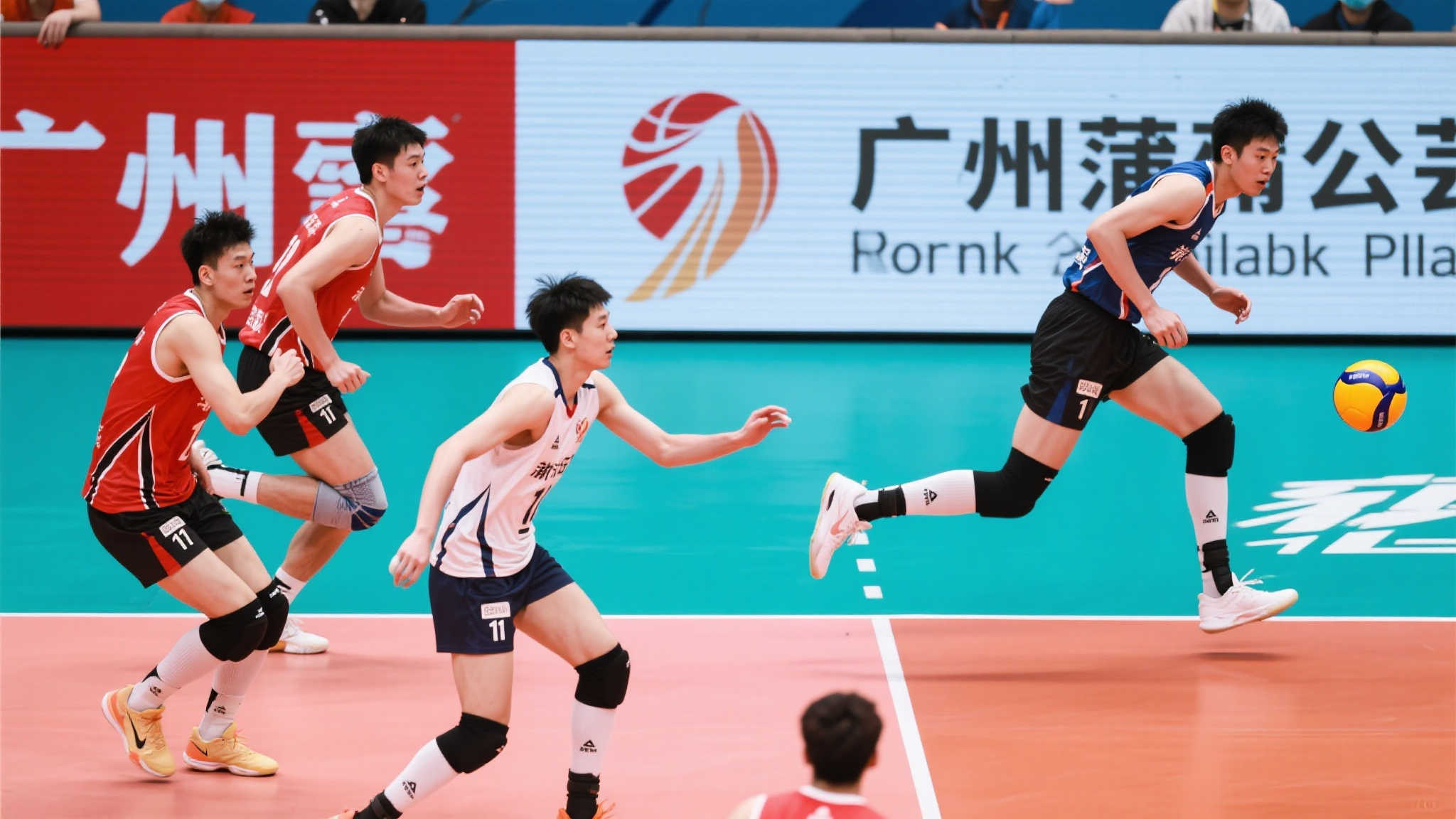 足协杯:广州蒲公英迎战浙江,首发阵容揭晓 足协杯:广州蒲公英迎战浙江,首发阵容揭晓